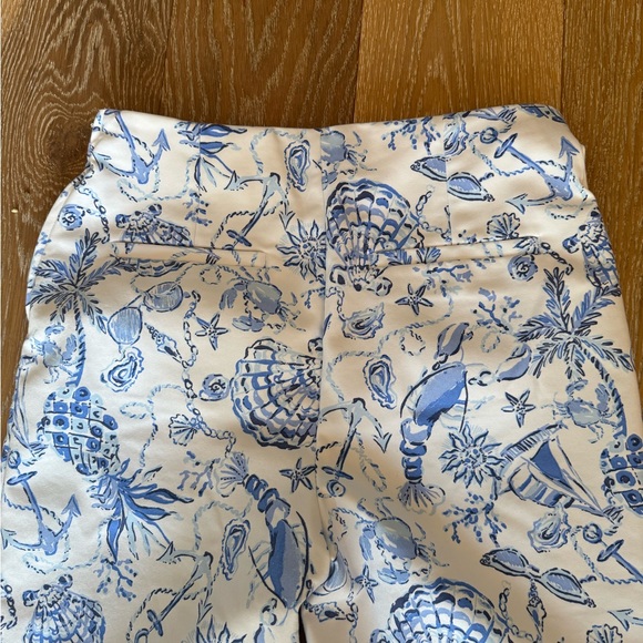 Lilly Pulitzer
Nancee Crop Pant - Picture 8 of 10